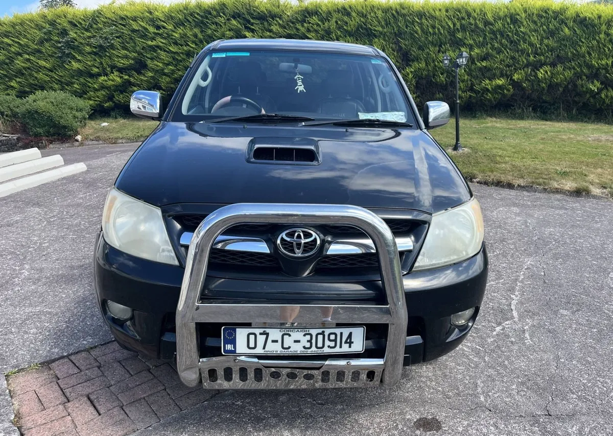 Toyota Hilux 2007 - Image 3
