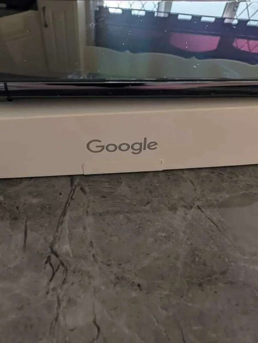 Google Pixel 8 Pro - Image 2
