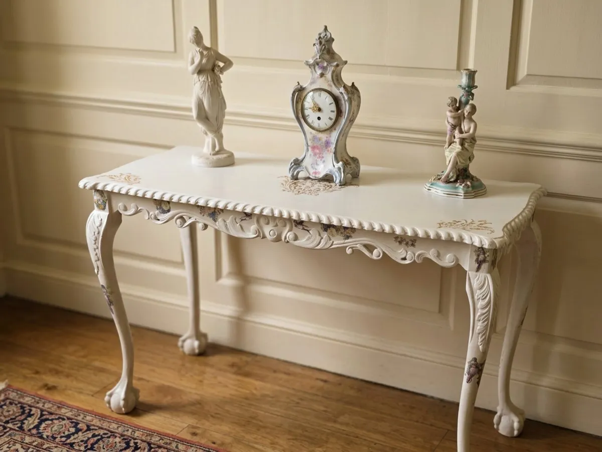 French console table - Image 1