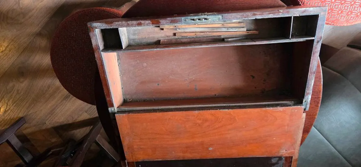 Antique writing desk - Image 3