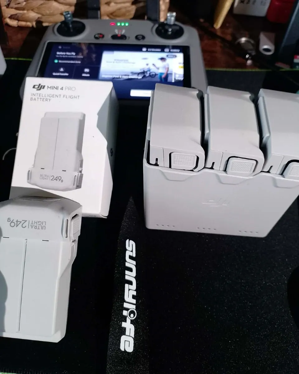 Dji mini 4Pro + accessories - Image 4