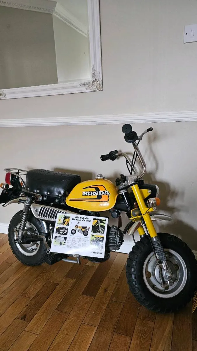 Honda z50j Original Monkey Bike 1975 - Image 1