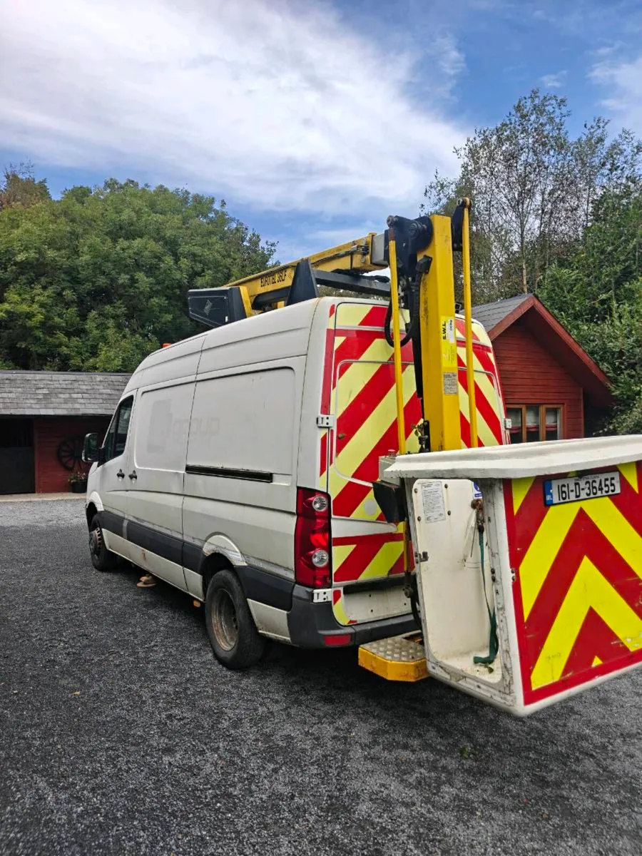 Volkswagen crafter cherry picker - Image 2