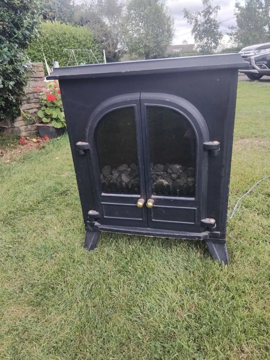 Electric Stove - Image 1