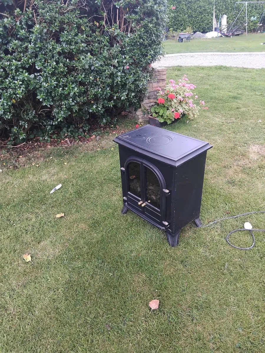 Electric Stove - Image 3