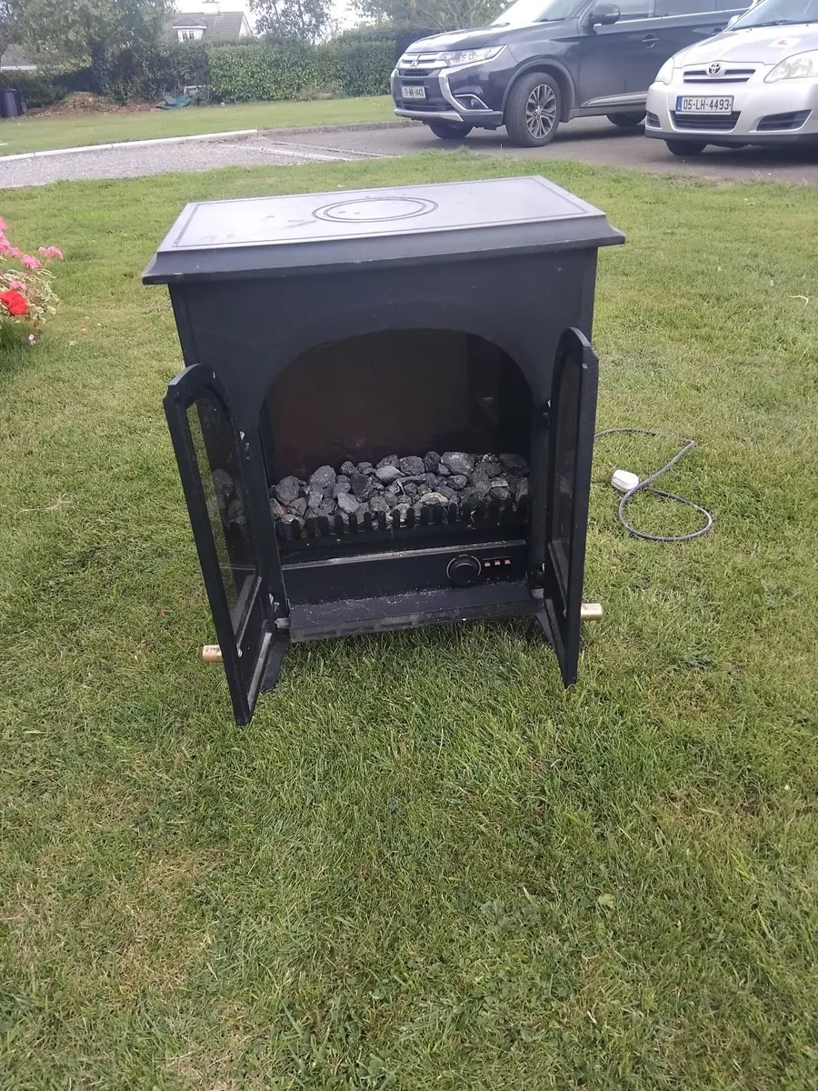 Electric Stove - Image 2