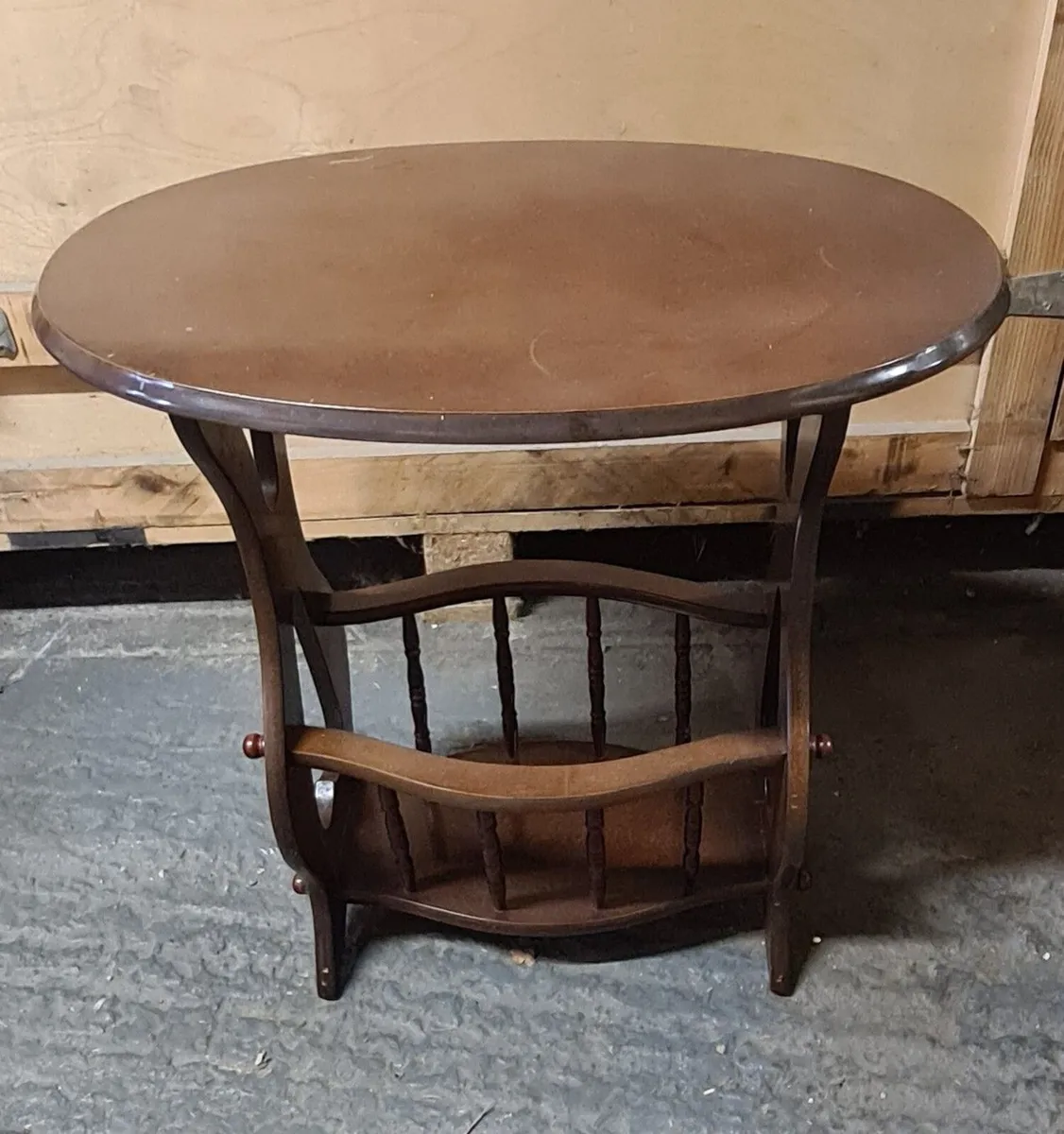 Vintage Oval Coffee Table with Lower Magazine Shel - Image 2