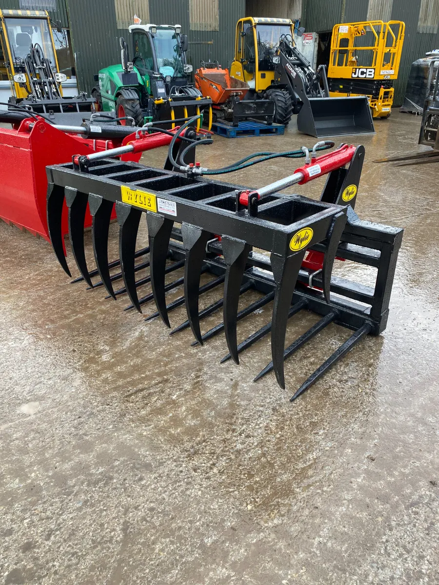 Wylie 6' Heavy Duty Tine Grab For Sale - Image 2