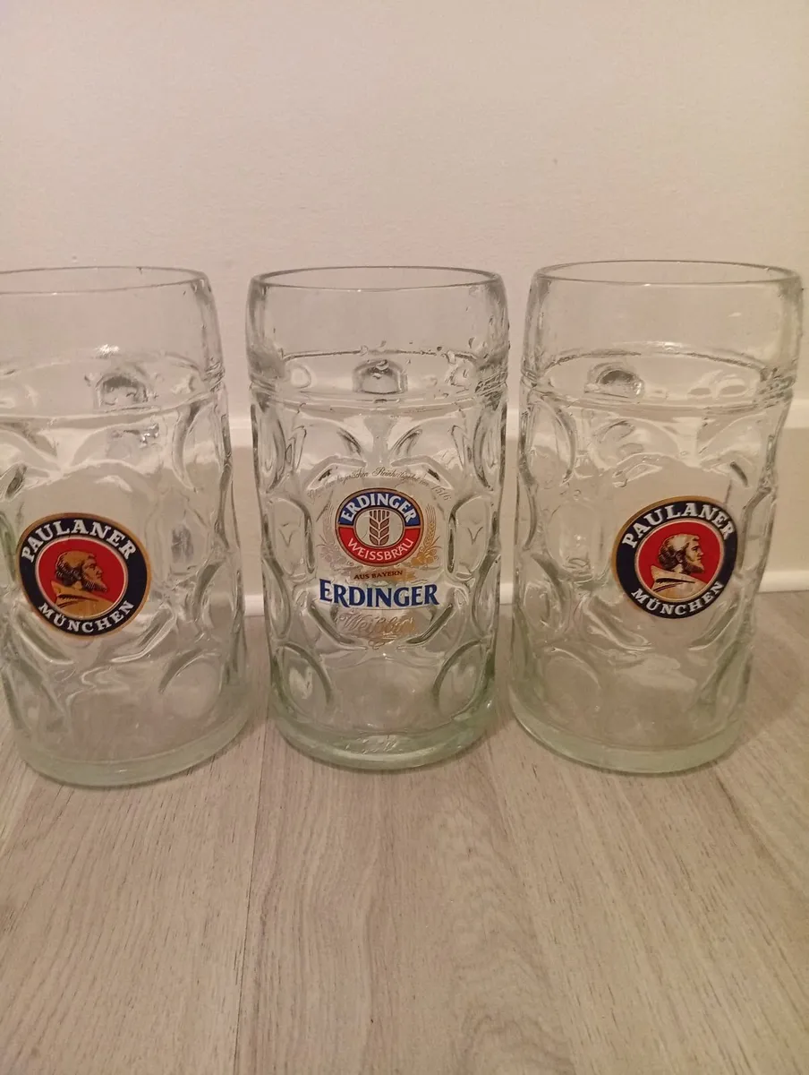 Original Erdinger Weissbrau 1litre Beer Glasses - Image 1