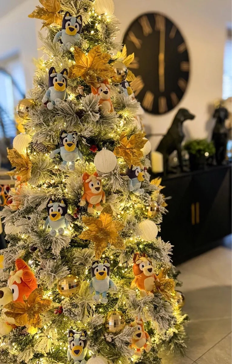 Christmas tree - Image 1