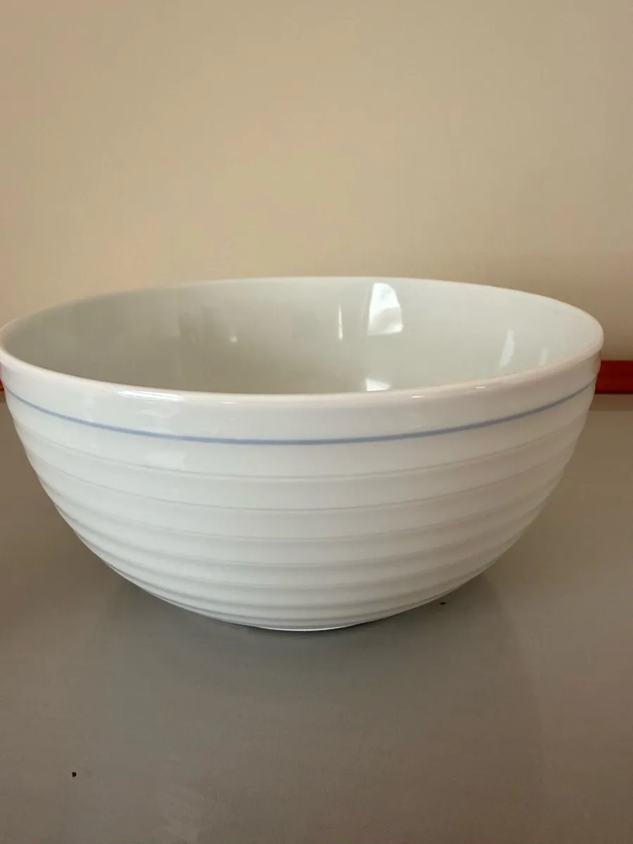 Large Paul Costelloe Serving / Mixing Bowl - Image 1