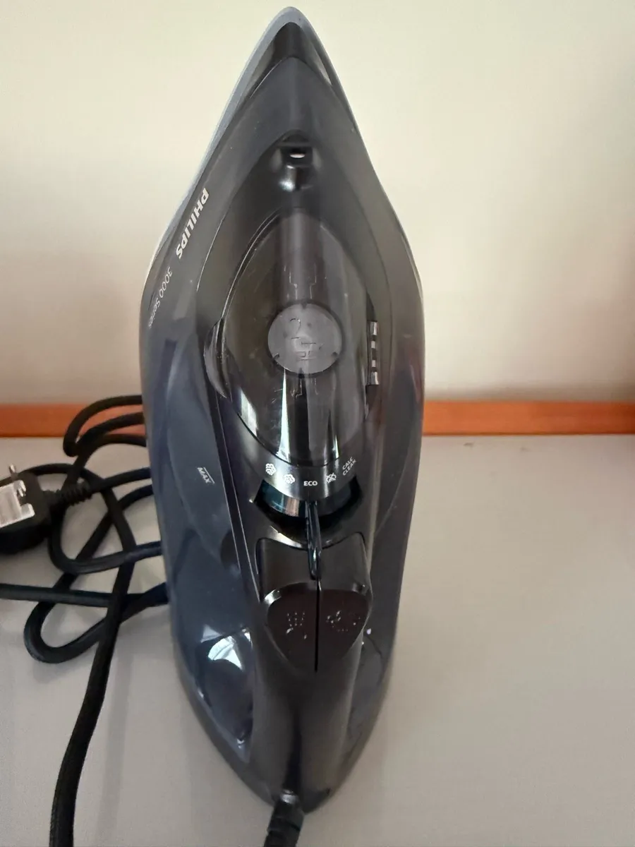 Philips Iron - Image 4