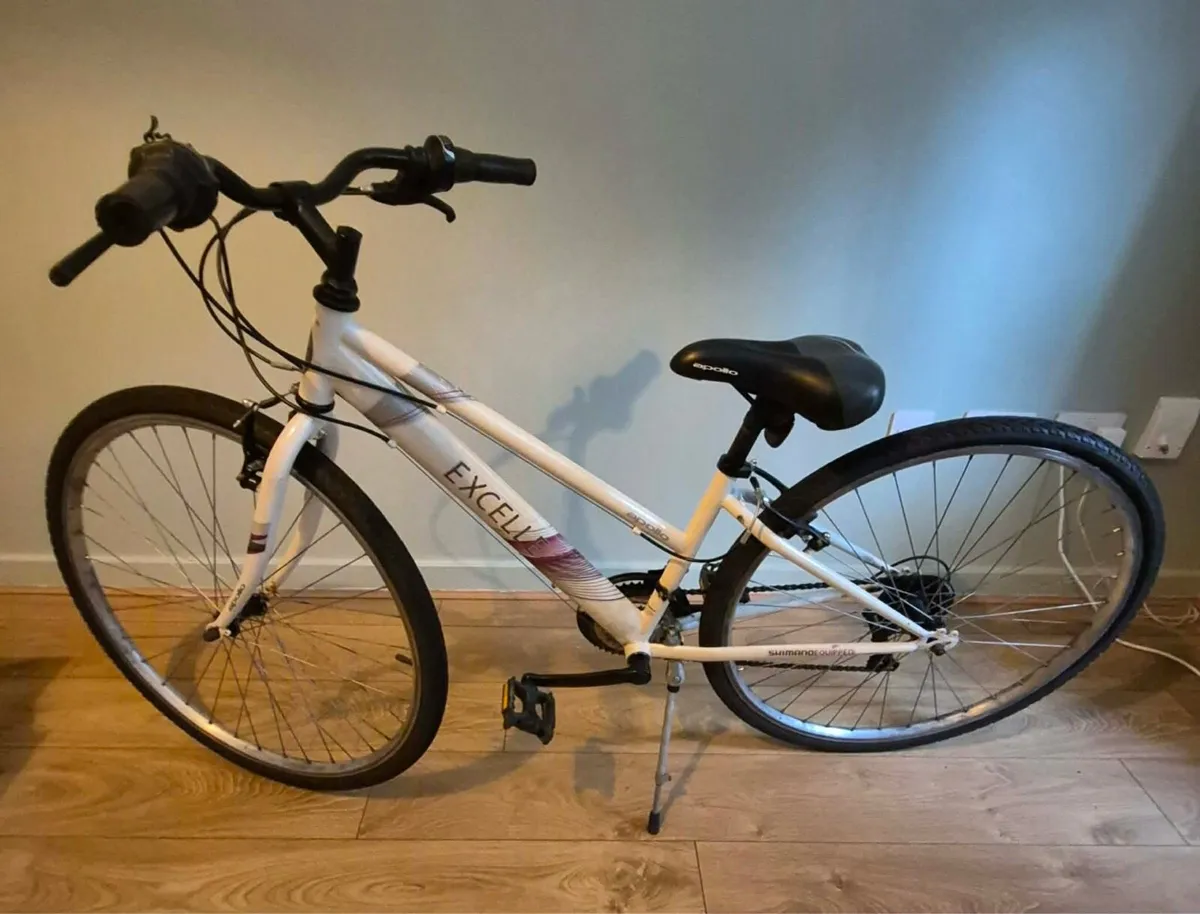 Apollo Excelle Ladies Bike - Image 2