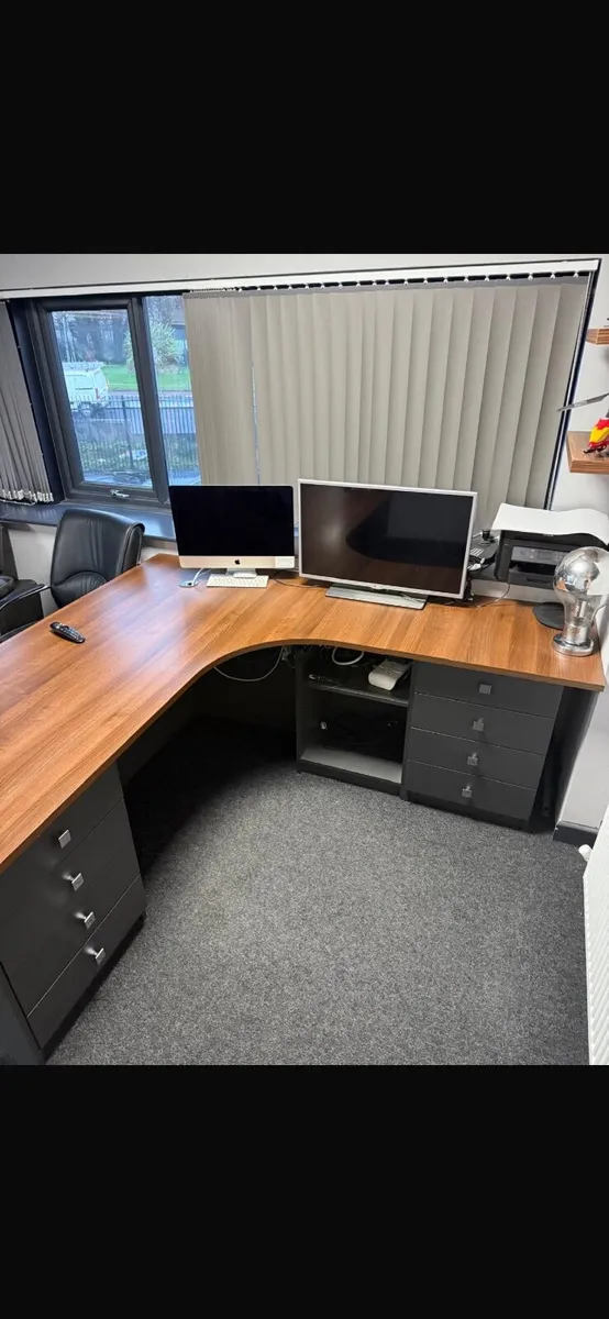 Office furniture - Image 2