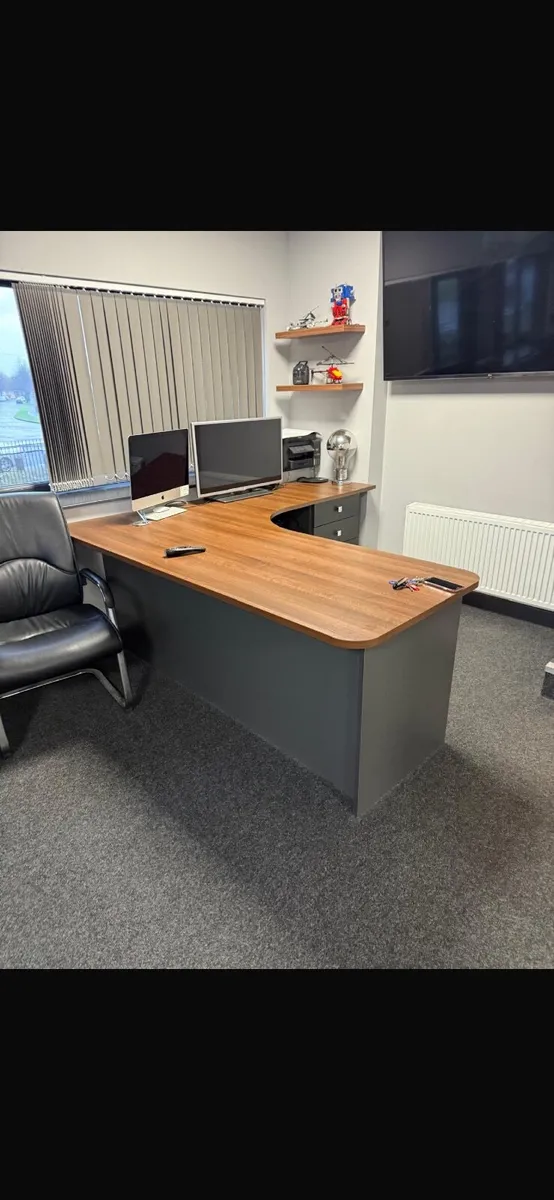 Office furniture - Image 3