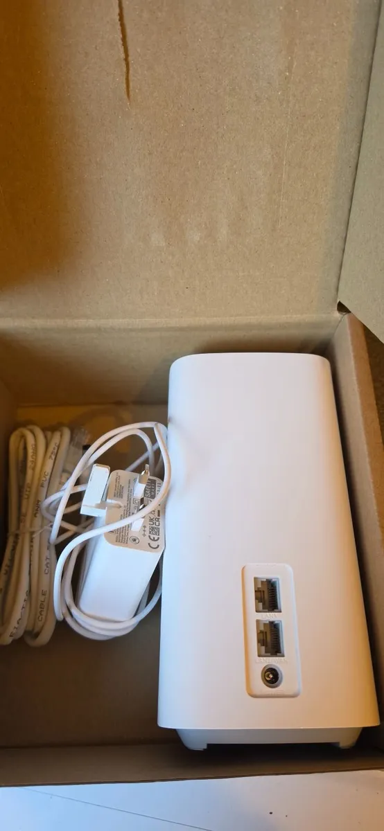 Huawei 5G CPE 5 (H155-381) Wireless Router (Unlock - Image 4