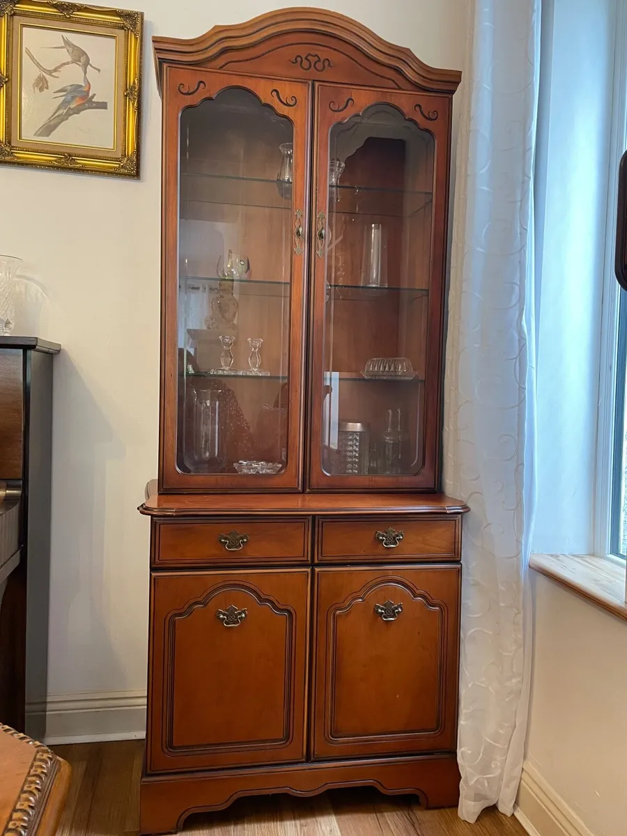 Rossmore Furniture - Image 1