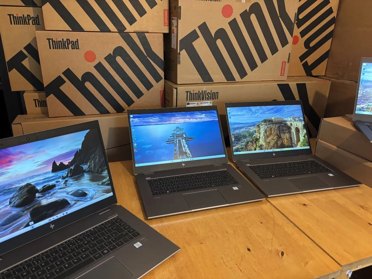 HP zBook Studio Slimline Workstations-32Gb-i7-Deli - Image 3