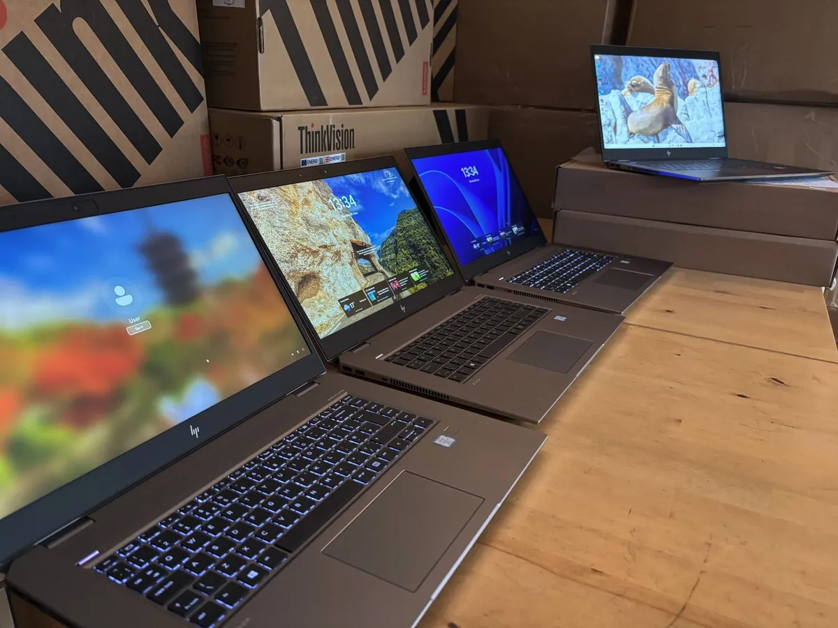 HP zBook Studio Slimline Workstations-32Gb-i7-Deli - Image 1
