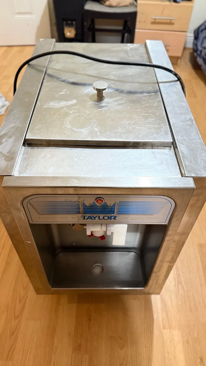 Ice cream machine Taylor 152 - Image 2