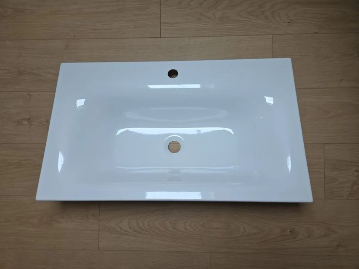 NEW BETTE BetteLux Designer Washbasin, White, Brand New - Image 1