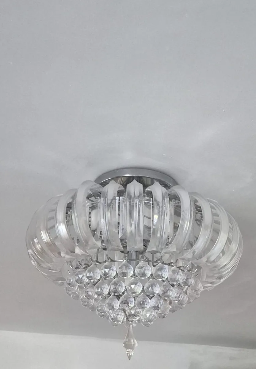 Cieling mounteted 5 Lamp Chandelier - Image 2