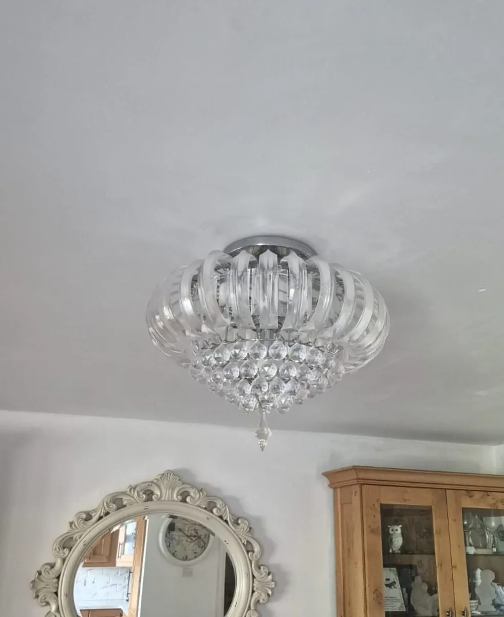 Cieling mounteted 5 Lamp Chandelier - Image 4