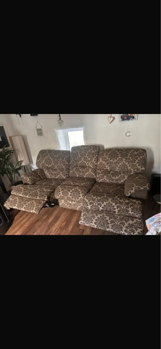 Free to take away Couch and 2 arm chairs - Image 1
