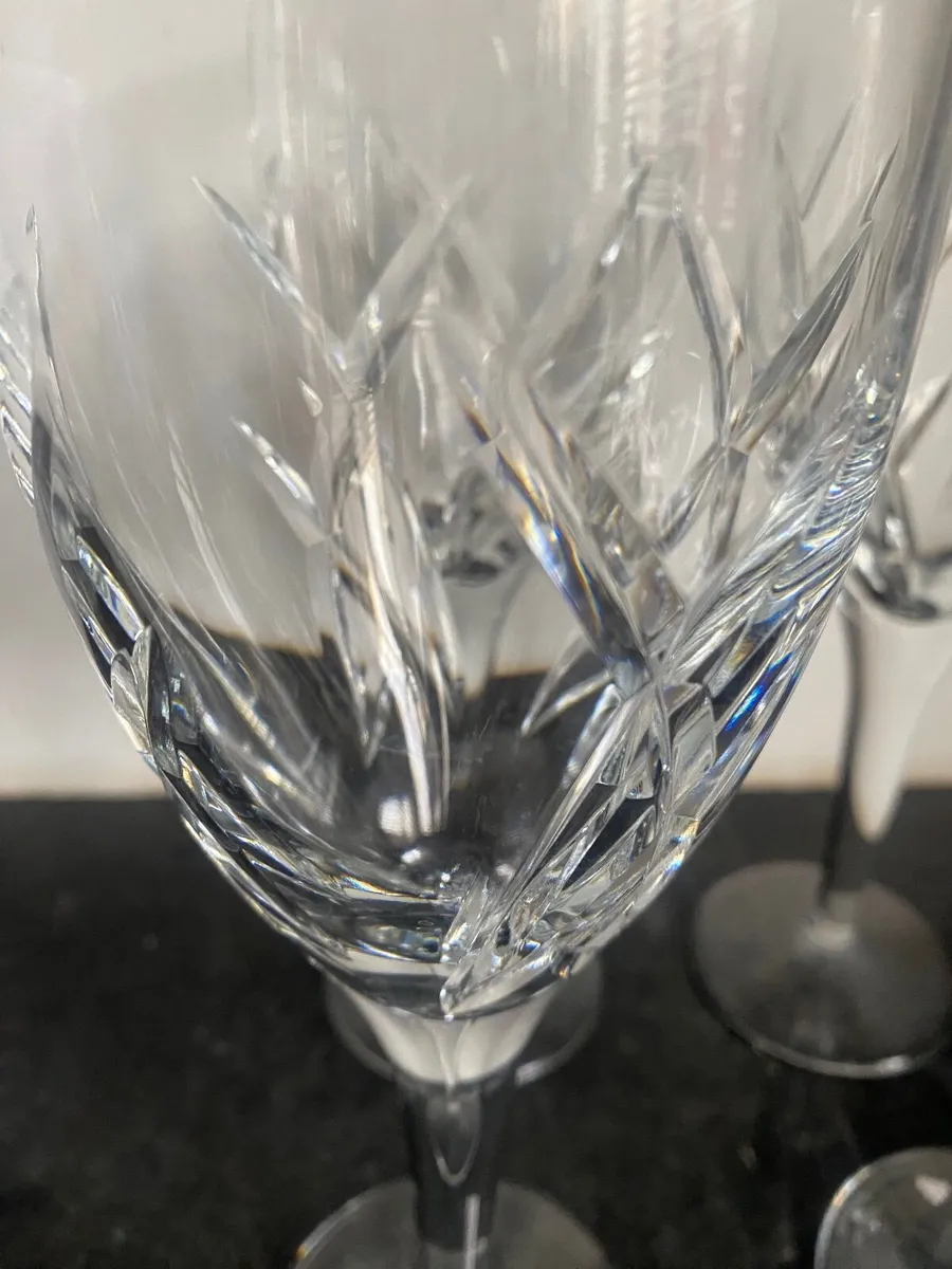 Waterford Crystal John Rocha wine glasses - Image 4