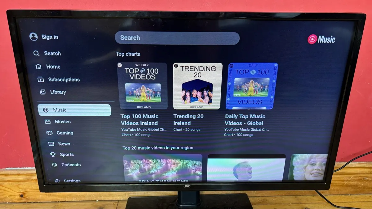 32” JVC Smart TV - Image 4