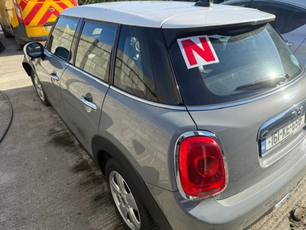 2016 MINI COOPER - Image 3