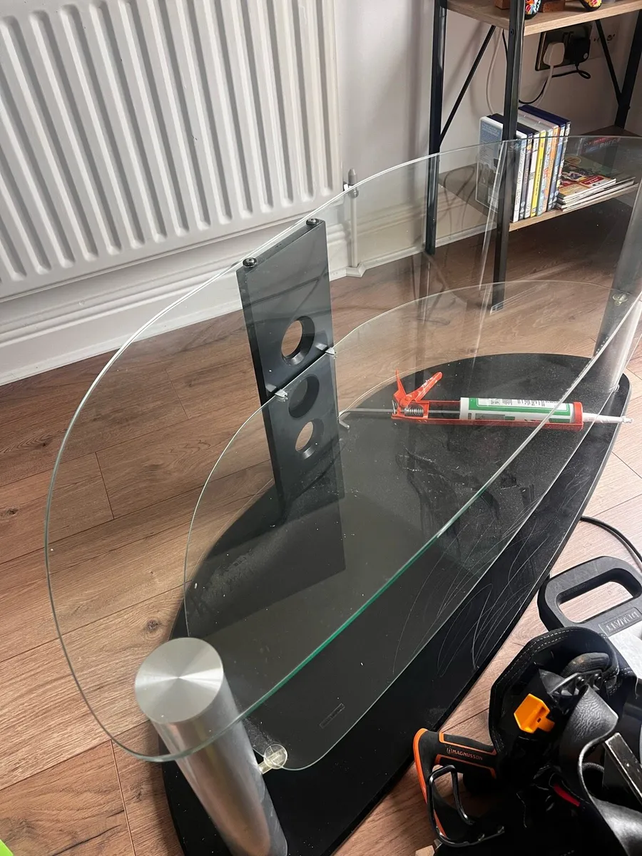 Tv  Stand and Console table for flat screen - Image 1