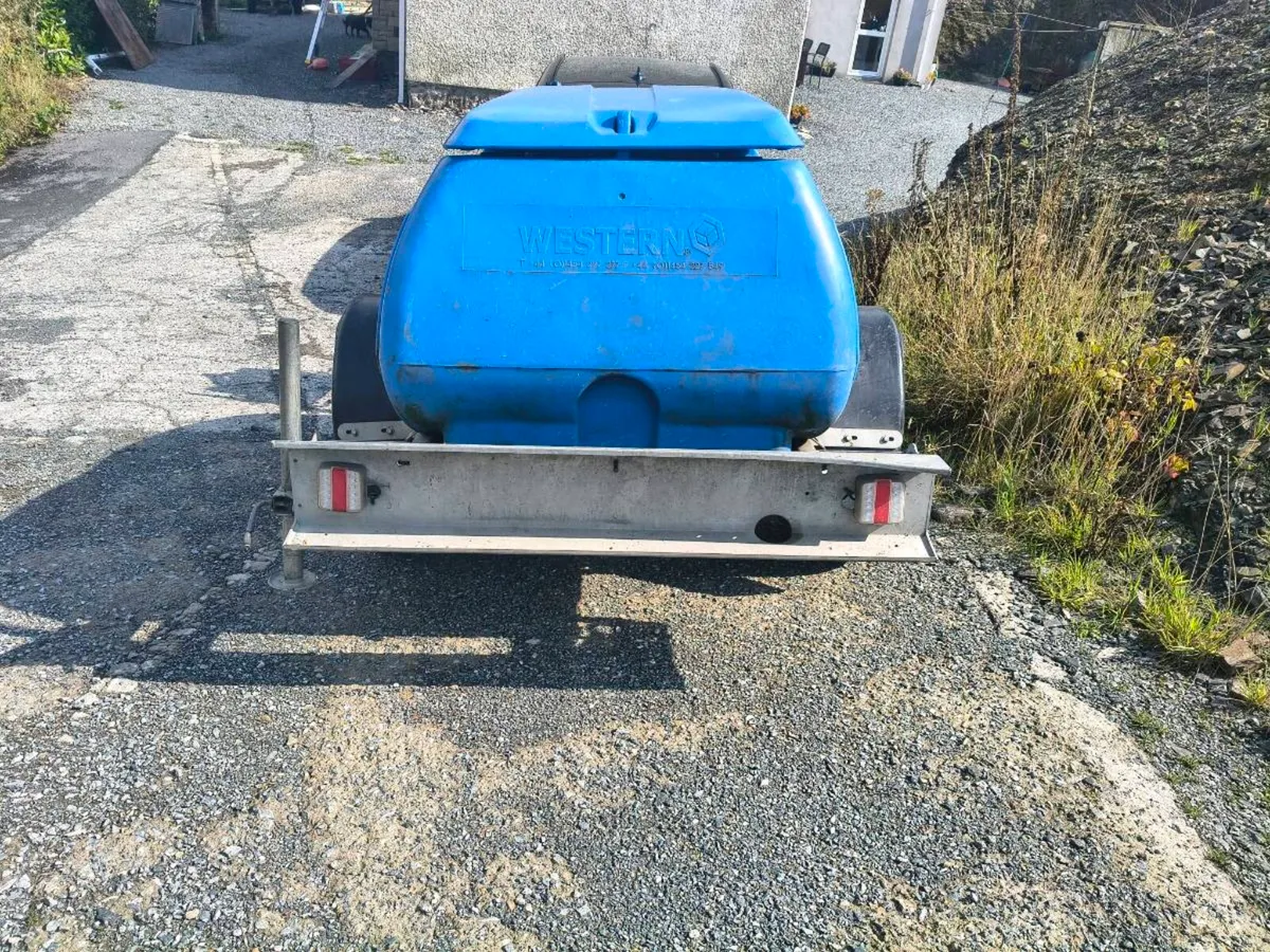 Pressure washer towable bowser - Image 3