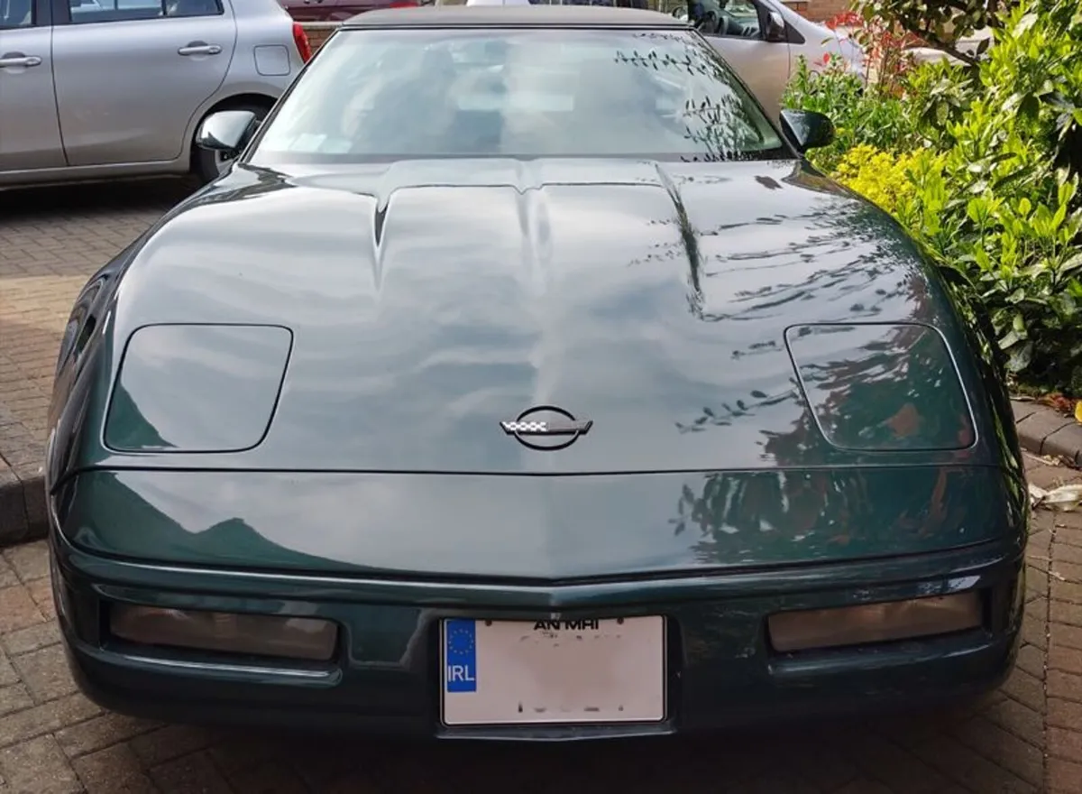 Chevrolet Corvette Coupe 1992 - Image 3