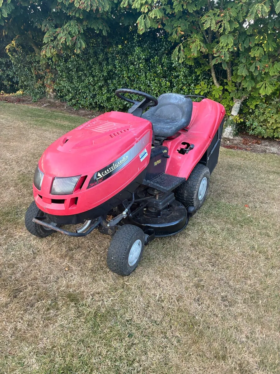 Ride on lawnmower - Image 3