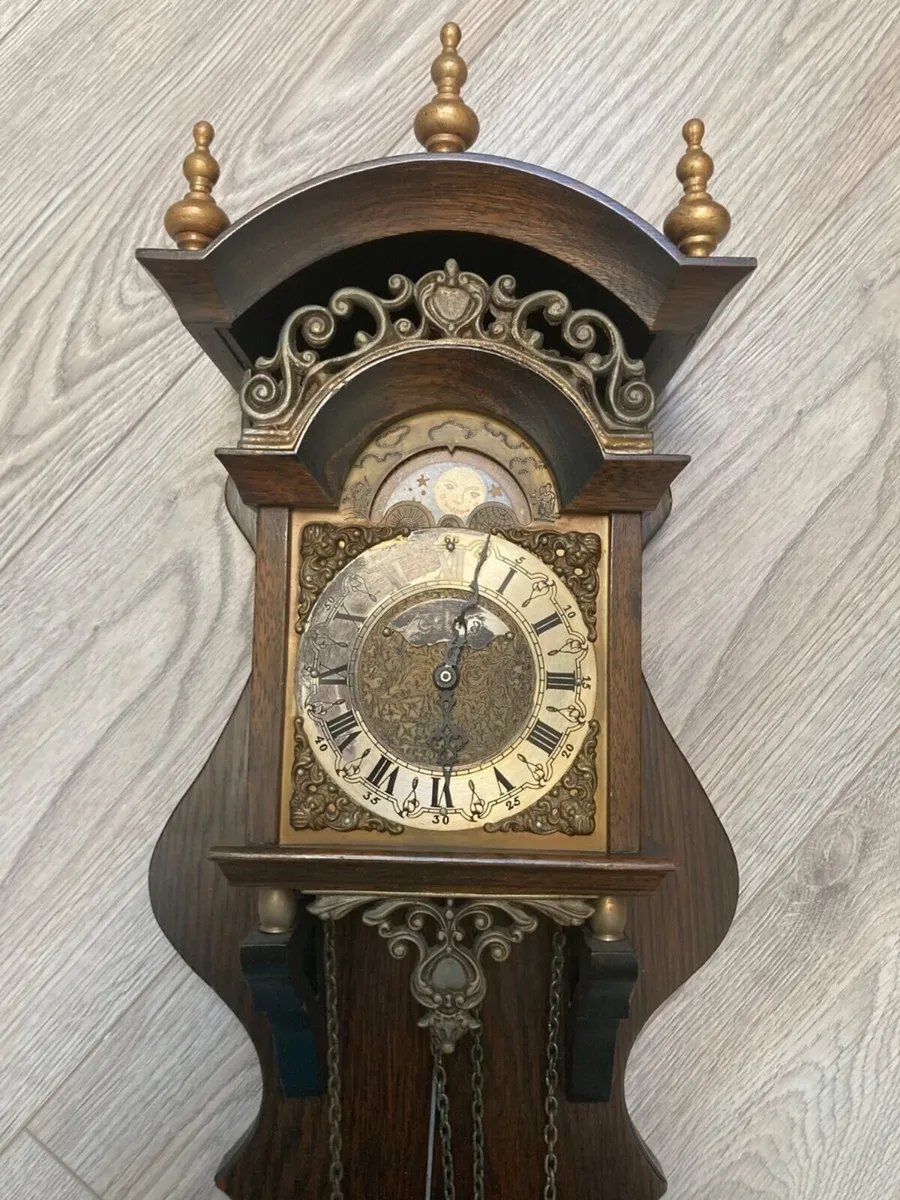 Wall clock- Sallander Collectable - Image 2