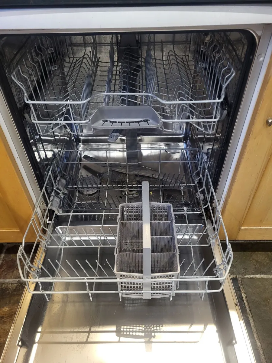 Bosch Dishwasher Stainless steel - Image 2
