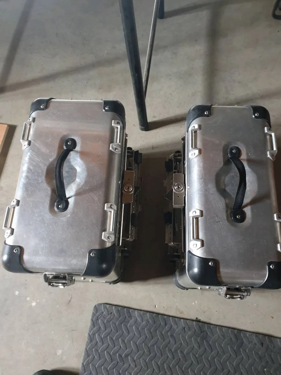 Touratech Zega Pro Top Box and Panniers - Image 3