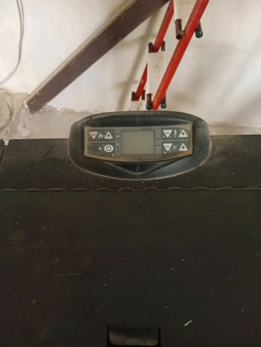 Pellet stove - Image 3