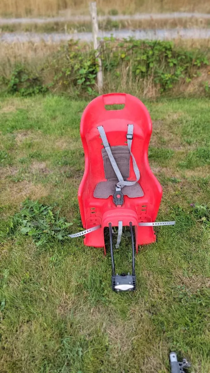 Bicycle racks and seat - Image 3