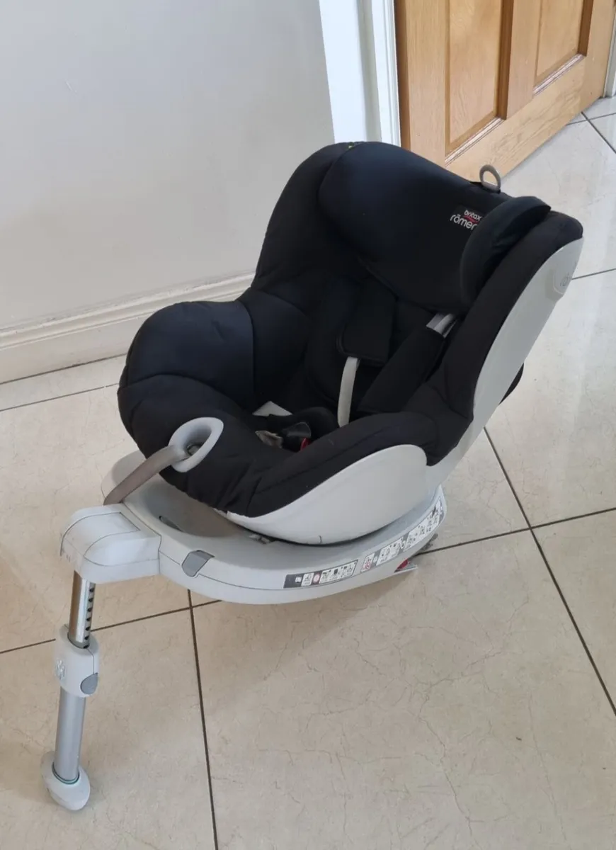 Britax Romer 360 Rotating Car Seat