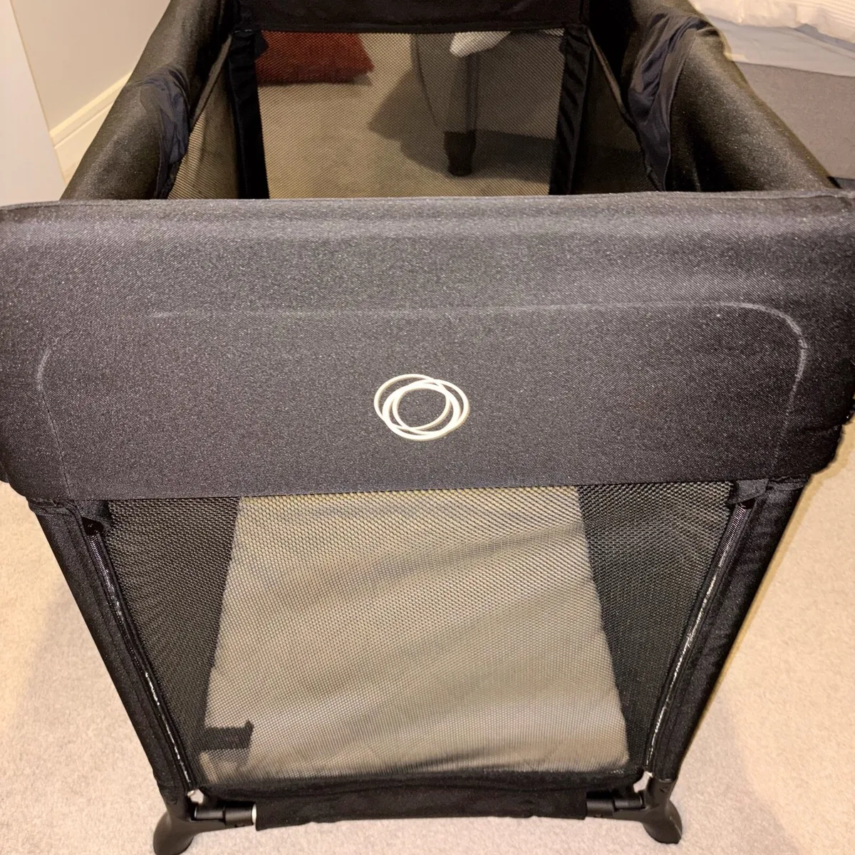 Bugaboo Stardust Travel Cot / Playpen - Image 1