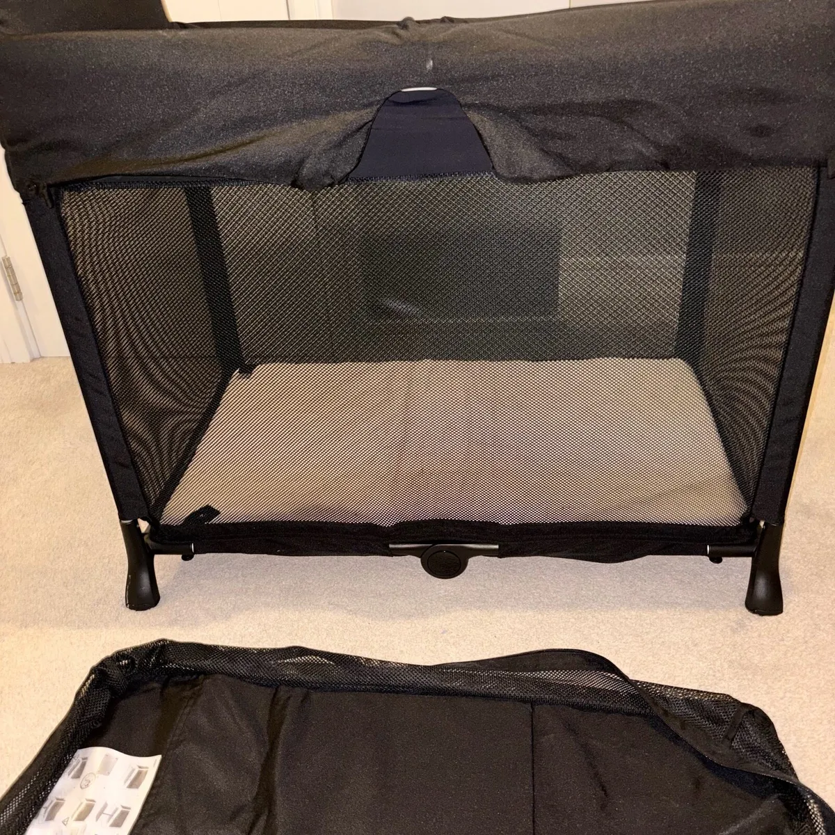 Bugaboo Stardust Travel Cot / Playpen - Image 2