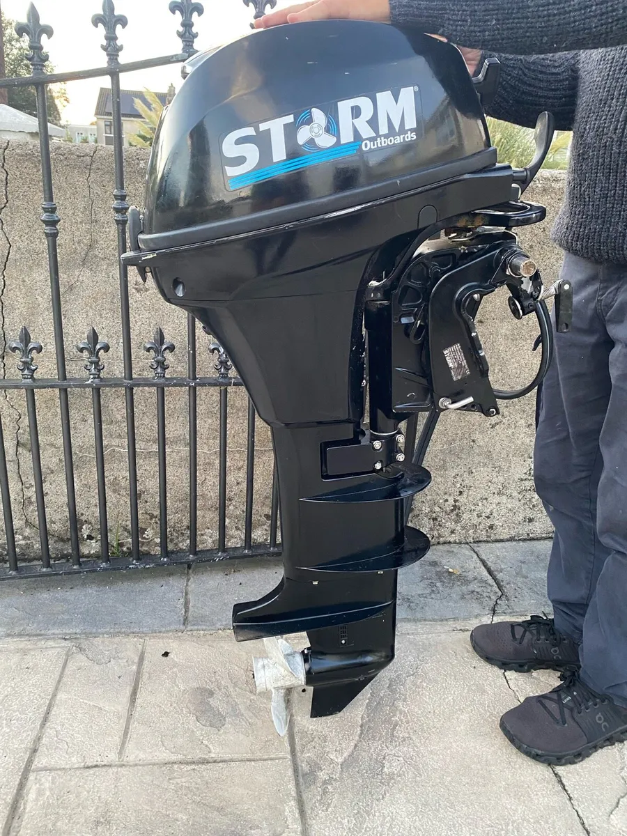12 HP Outboard - Image 1