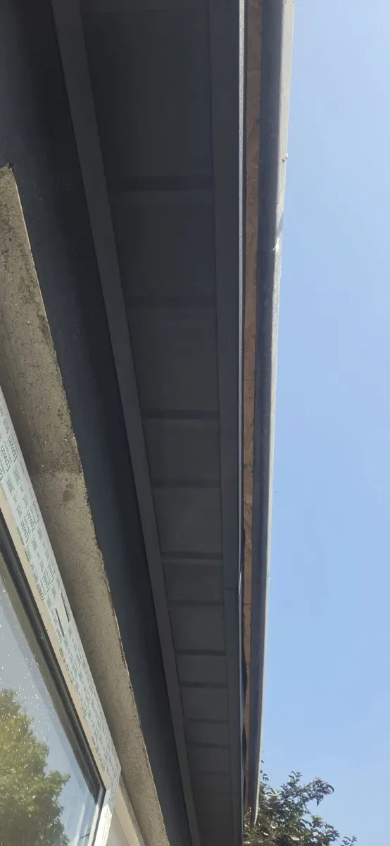 Roofing services - Image 2