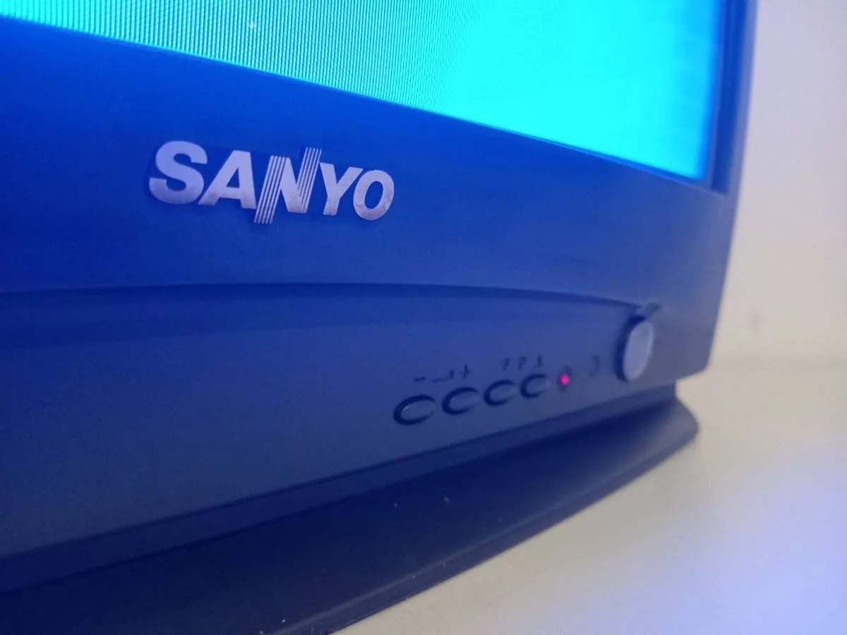 21" CRT TV Sanyo 21MT2 - Image 3