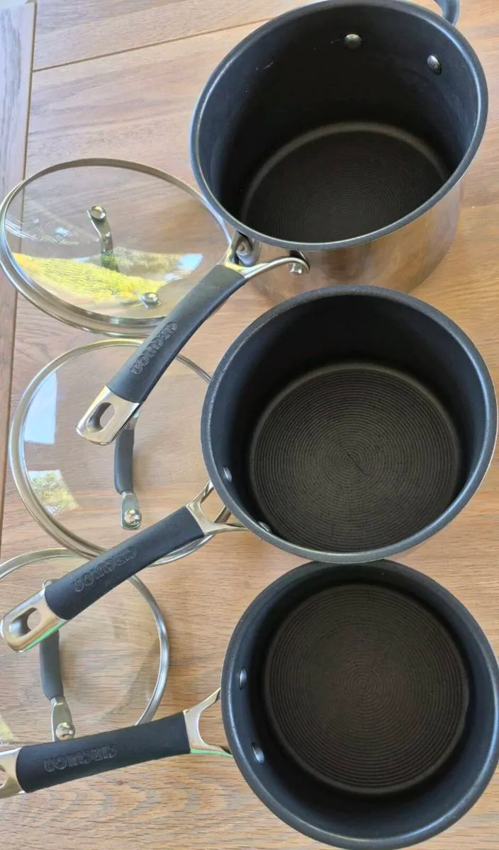 Set of 3 Circulon saucepans. - Image 2