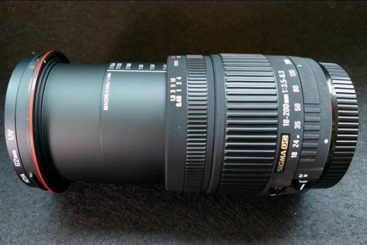 Canon EOS 5OD with a Sigma DC 18-20O lens - Image 1