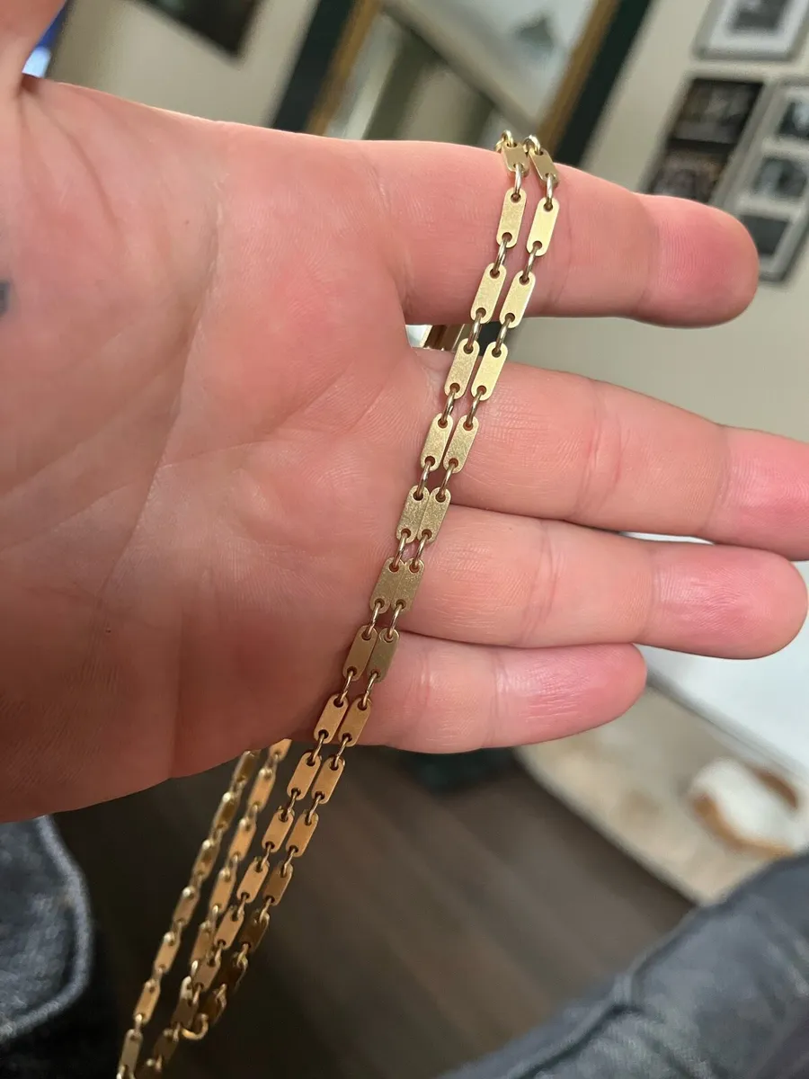 9ct gold 28” chain 20.15g - Image 1