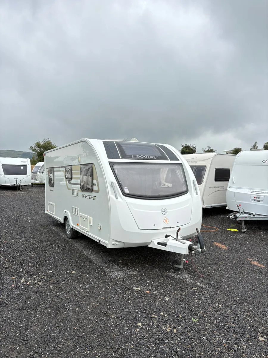 Swift Sprite Alpine 4 Berth Caravan - Image 2